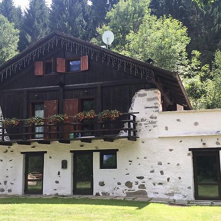 B/B La Locanda Delle Pulci Mezzana  Eksteriør bilde